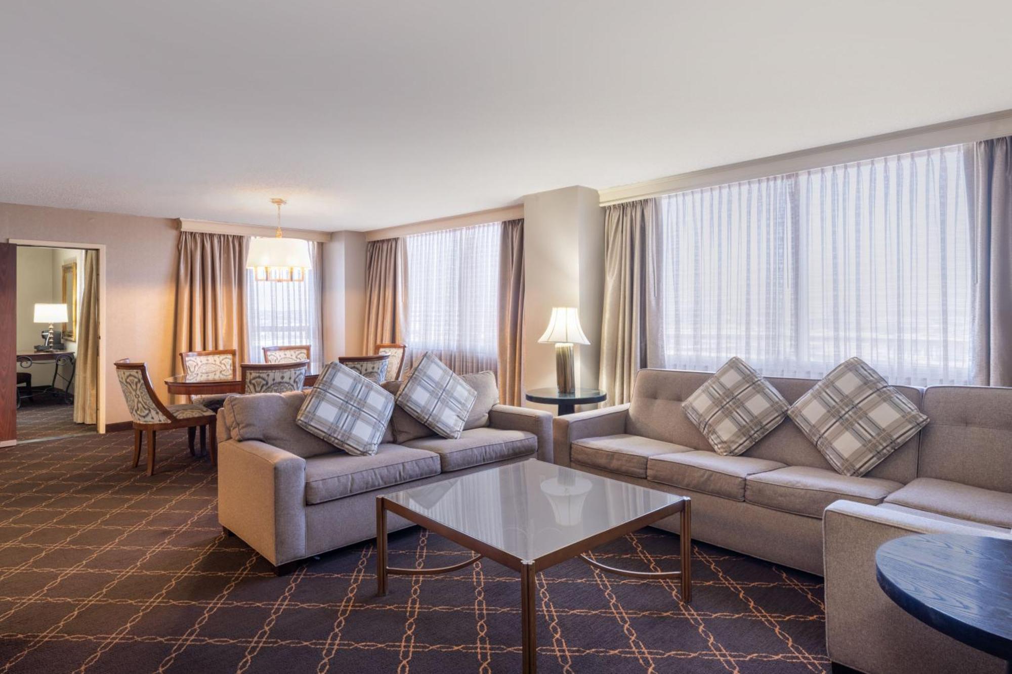 One-Bedroom Presidential King Suite,1347234740:JPEG