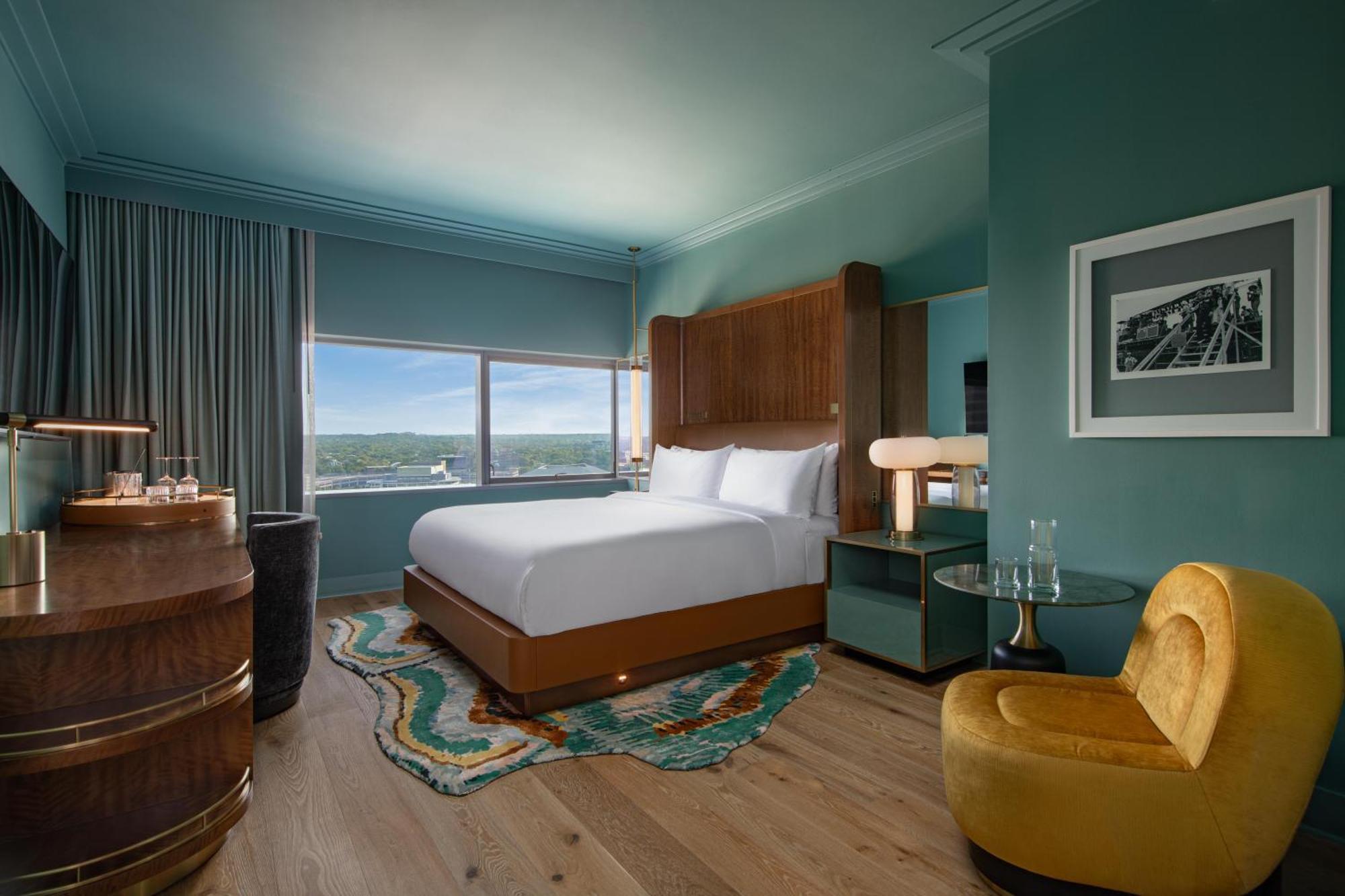 Superior King Room Lake View,1619764406:JPEG