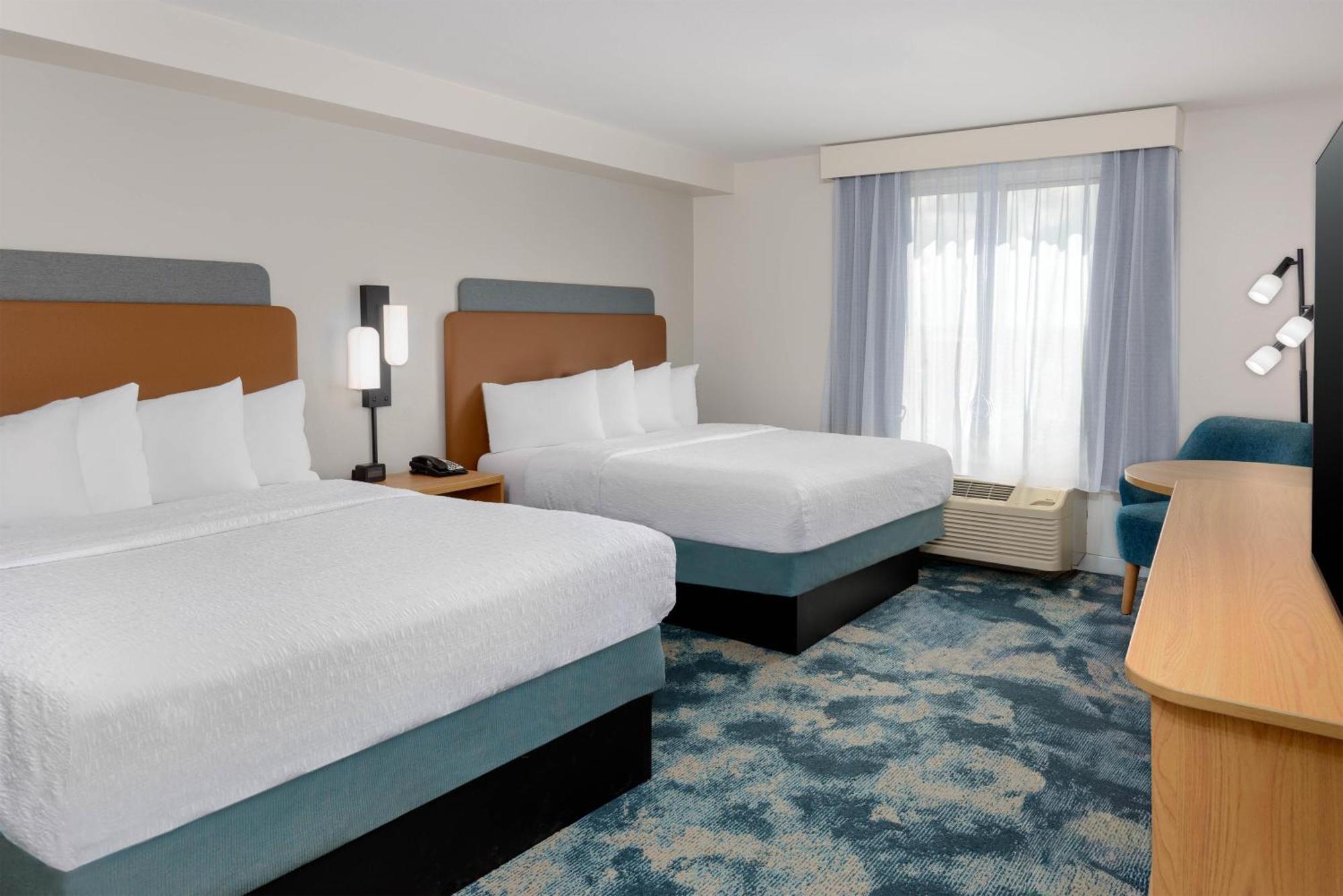Double Room with Tub - hearing accessible,1742664856:JPEG